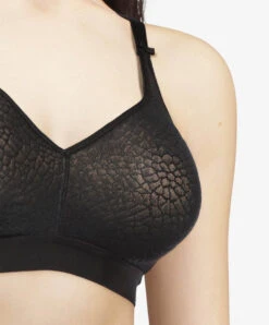 Soutien-gorge Sans Armatures Collection Lingerie Invisible Grande Taille C Magnifique De La Marque De Lingerie Chantelle, Coloris Noir. -Sous Vêtement Soldes Magasin Soutien gorge sans armatures Chantelle c magnifique noir C18920 011 4