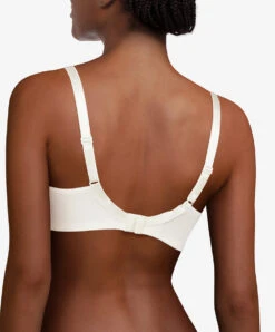 Soutien-gorge Sans Armatures Chantelle Lingerie De La Collection Every Curve Coloris Milk.  -Sous Vêtement Soldes Magasin Soutien gorge sans armatures Chantelle every curve ivoire nacre C16B20 0LW 2