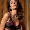 Soutien-gorge Sans Armature Collection L'amour En Liberté De La Maison De Lingerie Française Lise Charmel. -Sous Vêtement Soldes Magasin Soutien gorge sans armatures Lise Charmel l amour en liberte fuchsia ACH6505 LF 2