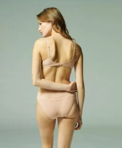 Simone Perele Soutien-gorge Triangle Sans Armatures Caresse De Simone Pérèle Coloris Peau Rosée (=chair) 18 Simone Perele Soutien-gorge Triangle Sans Armatures Caresse De Simone Pérèle Coloris Peau Rosée (=chair) -Sous Vêtement Soldes Magasin Soutien gorge sans armatures Simone Perele Caresse peau rosee Chair 12A210 739 108