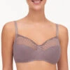 Soutien-gorge Sans Armatures Maintien Chantelle De La Collection Luminesce En Coloris Terre D'ombre Sauvage. -Sous Vêtement Soldes Magasin Soutien gorge sans armatures grande taille Chantelle Luminesce terre d ombre taupe C19K20 0C1 1