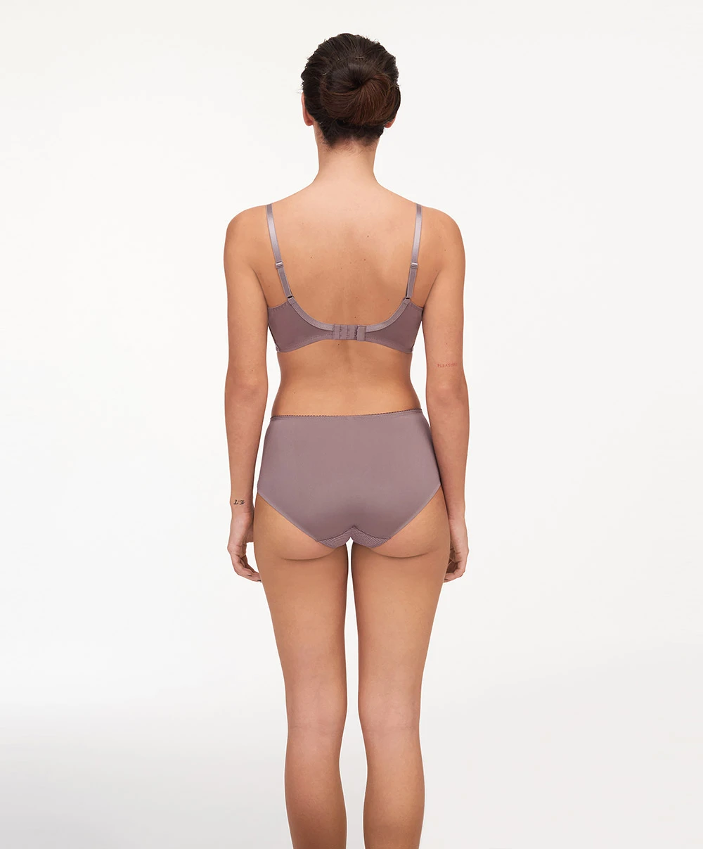 Soutien-gorge Sans Armatures Maintien Chantelle De La Collection Luminesce En Coloris Terre D'ombre Sauvage. 7 Soutien-gorge Sans Armatures Maintien Chantelle De La Collection Luminesce En Coloris Terre D'ombre Sauvage. – Image 5