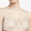 Soutien Gorge Sans Armatures Maintien Chair Chantelle Tiré De La Collection Quotidienne Instants. 1 Soutien Gorge Sans Armatures Maintien Chair Chantelle Tiré De La Collection Quotidienne Instants. -Sous Vêtement Soldes Magasin Soutien gorge sans armatures maintien Chantelle Instants beige dore chair C13A20 01N 10