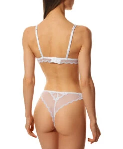 Soutien-gorge Sans Armatures De La Collection De Lingerie Blanche Crystal Poésie Par Lise Charmel. 19 Soutien-gorge Sans Armatures De La Collection De Lingerie Blanche Crystal Poésie Par Lise Charmel. -Sous Vêtement Soldes Magasin Soutien gorge sans armatures triangle Lise Charmel crystal poesie blanc ACH6534 BL 4