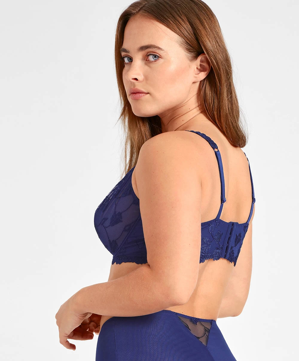 Soutien-gorge Triangle Avec Armatures Collection Softessence De La Maison De Lingerie Sexy Aubade. 7 Soutien-gorge Triangle Avec Armatures Collection Softessence De La Maison De Lingerie Sexy Aubade. – Image 5