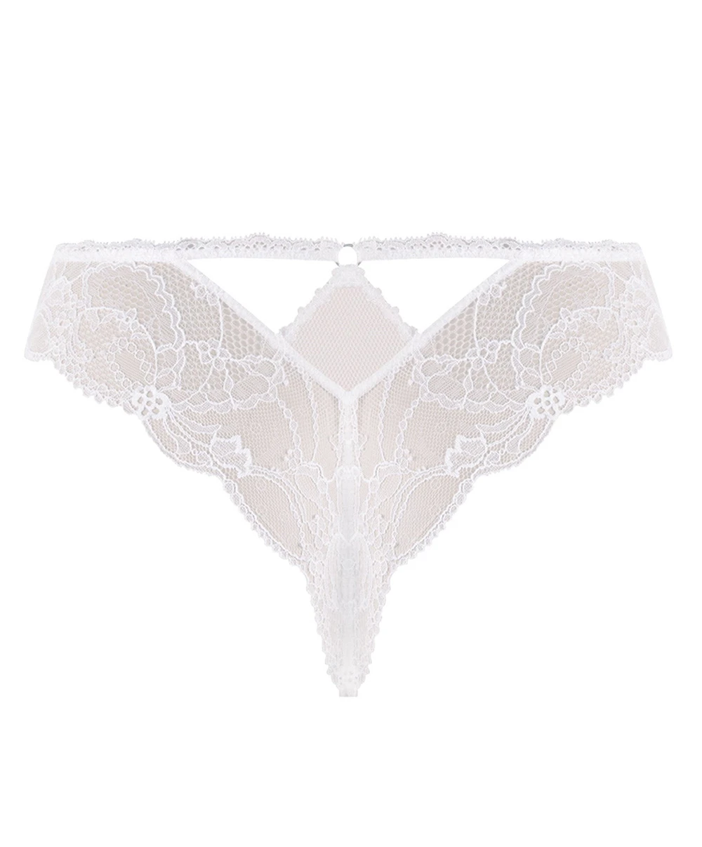 String Forme Tanga Collection De Lingerie Blanche Féérie Couture Par Lise Charmel. 13 String Forme Tanga Collection De Lingerie Blanche Féérie Couture Par Lise Charmel. – Image 11