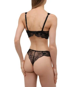 Tanga Sexy Ligne Sublime En Dentelle De La Marque De Lingerie Française Lise Charmel. 11 Tanga Sexy Ligne Sublime En Dentelle De La Marque De Lingerie Française Lise Charmel. -Sous Vêtement Soldes Magasin String Lise Charmel Sublime en dentelle noir ACH0013 NO 504