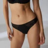 Simone Perele String Simone Pérèle Collection De Lingerie Permanente Andora Coloris Noir. 2 Simone Perele String Simone Pérèle Collection De Lingerie Permanente Andora Coloris Noir. -Sous Vêtement Soldes Magasin String Simone Perele Andora noir 131707 015 1