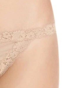 String Modal De La Collection Insta Ready Par B.tempt'd. -Sous Vêtement Soldes Magasin String insta ready au natural Btemptd chair WB976229 295 details