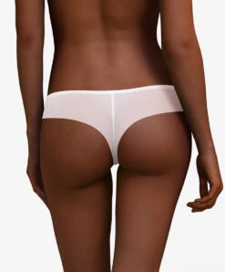 Tanga Collection Chic Essential Coloris Blanc De Chez Chantelle Paris. 6 Tanga Collection Chic Essential Coloris Blanc De Chez Chantelle Paris. -Sous Vêtement Soldes Magasin Tanga Chantelle Chic Essential blanc C16G90 010 2