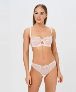 Tanga Sexy De La Nouvelle Ligne De Lingerie Sexy Rose De Venise Par Lise Charmel. -Sous Vêtement Soldes Magasin Tanga Lise Charmel Rose de Venise desir venise rose poudre ACH0021 DV fashion 103