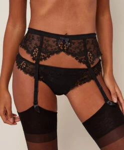 Simone Perele Tanga Sexy Collection Wish Coloris Noir De Chez Simone Pérèle. 15 Simone Perele Tanga Sexy Collection Wish Coloris Noir De Chez Simone Pérèle. -Sous Vêtement Soldes Magasin Tanga Simone Perele Wish noir 12B710 015 5